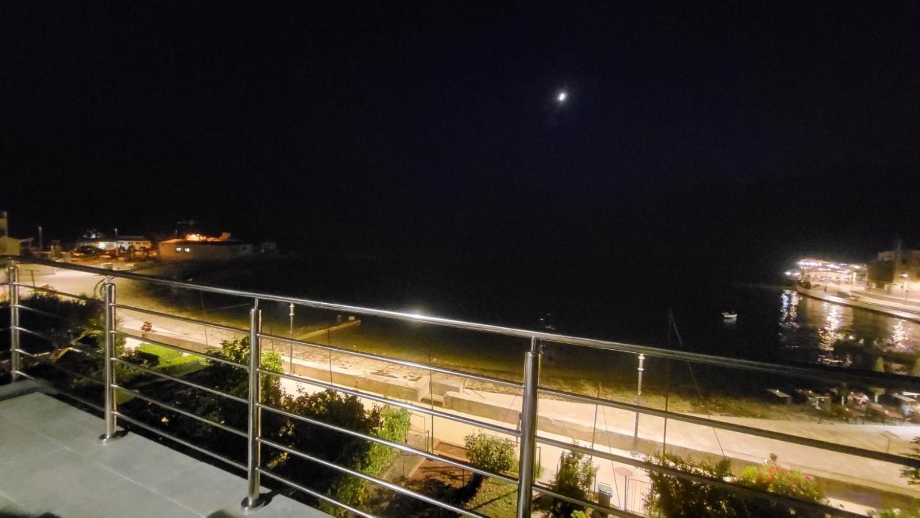 Dora With Sea View And Terrace * Umag
